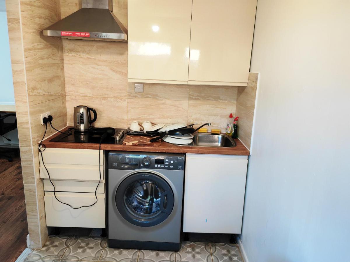 Holiday Home Manchester Bagian luar foto